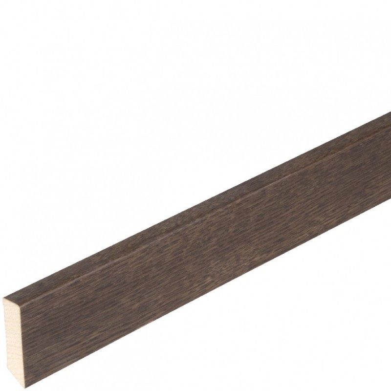 Boen furnérozott, lakkozott szegélyléc Smoked Tölgy, Tölgy Brazilian Brown típusú parkettához. 10161357