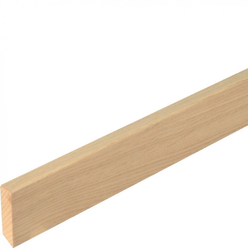 Boen furnérozott, lakkozott szegélyléc Tölgy white típusú parkettához. 10160986