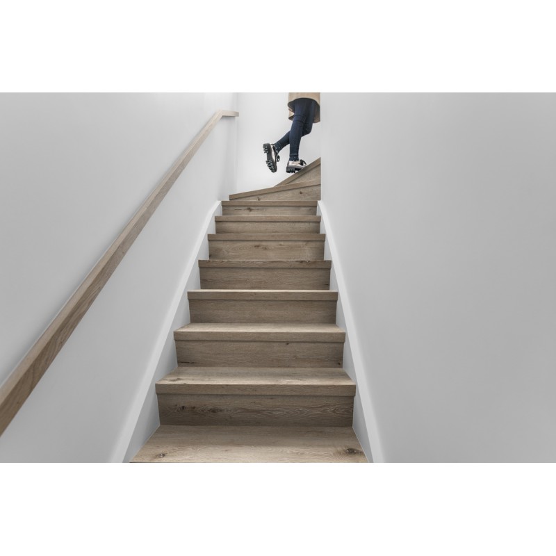 COREtec Acorn 75STR0854A klasszik lépcsőprofil 2db egyenes lépcsőhöz