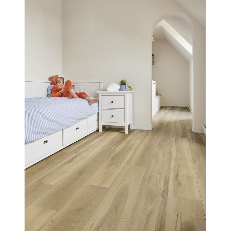 COREtec Essentials 1500+ Ocala Walnut 54 50LVRE2054 klikkes vinyl padló int. parafa alátéttel