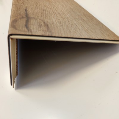 Lépcsőprofil gyártás - Modern - választott Vinyl/Spc padlóból